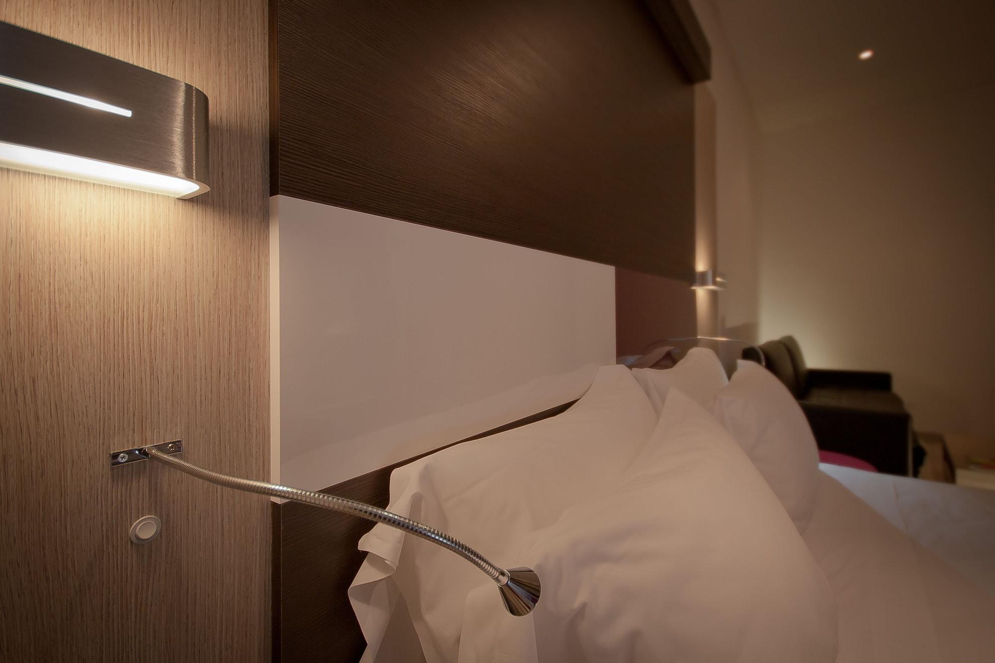 Genius Hotel Downtown Milano Esterno foto