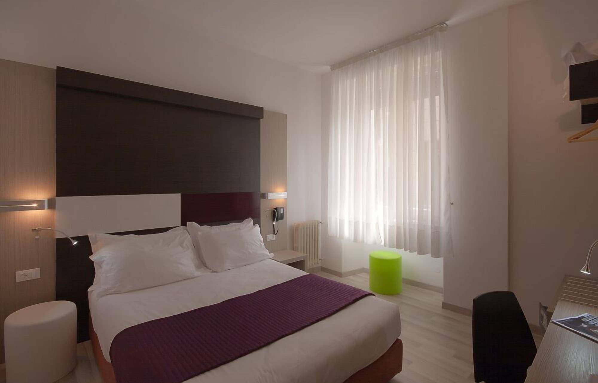 Genius Hotel Downtown Milano Camera foto