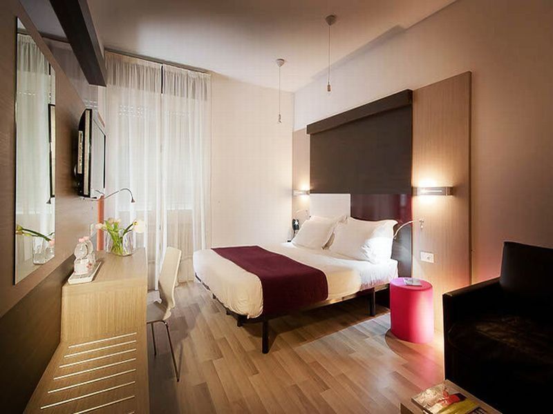 Genius Hotel Downtown Milano Esterno foto
